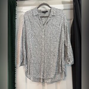 Velvet Heart Women's Black and White Printed Top Size 1X